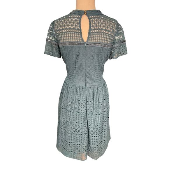 Francesca's Blue Lace Short SleeveDress Zip Back High Neck Size Large Stunning - Picture 2 of 11